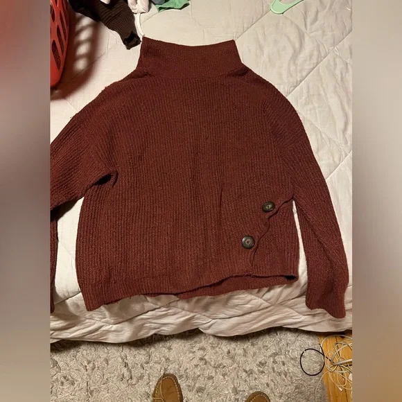 Maroon Sweater with buttons - Picture 1 of 1